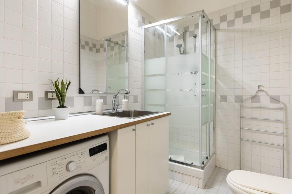 Suite In Via Del Pratello بولونيا المظهر الخارجي الصورة